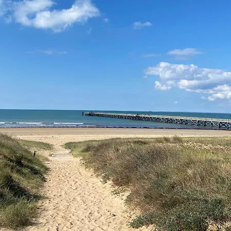 Bord De Avec Balcon, Parking Et Commodites - Fr-1-652-17